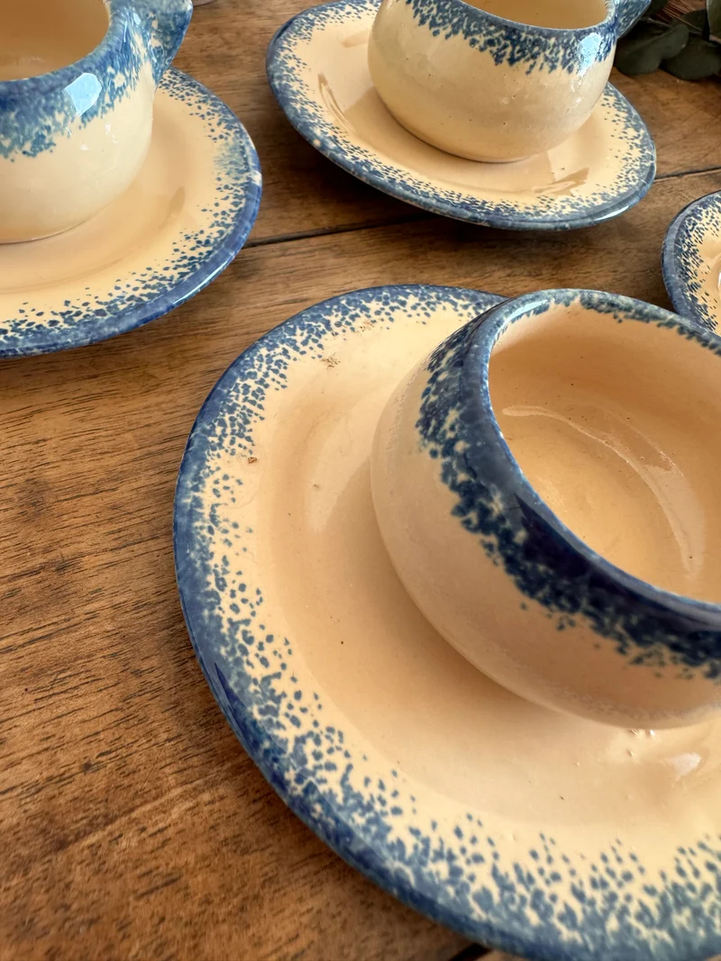 Dinette en porcelaine émaillée années 1940