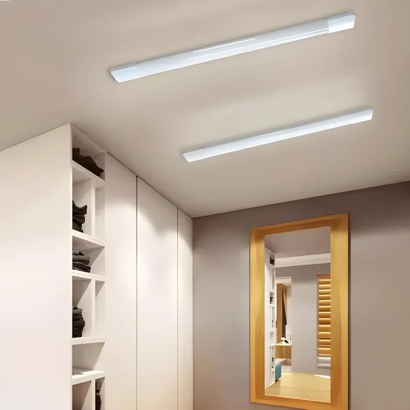 Réglette LED 60cm 20W IP40