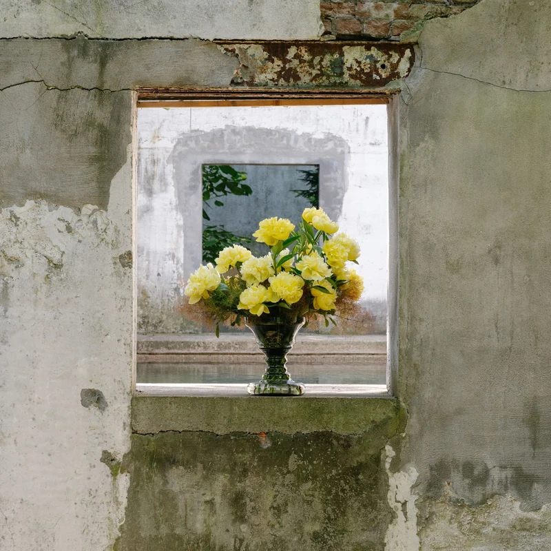 Serax Cameo In & Out Vase 01 by Maurice Harris
