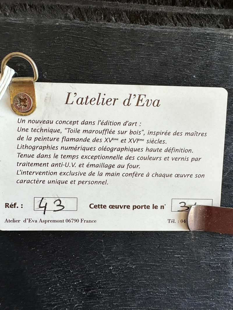 Toile marouflée sur bois représentant une rose dans son cadre épais doré