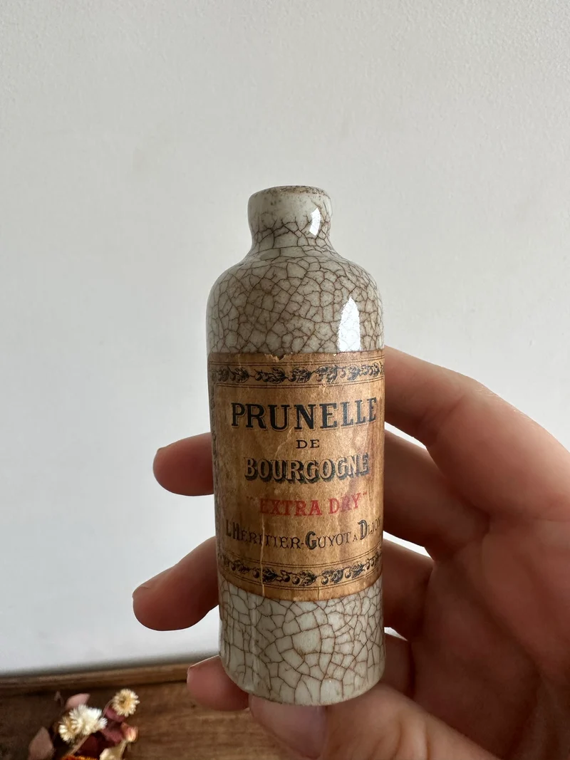 Flacon de Prunelle de Bourgogne 19ème