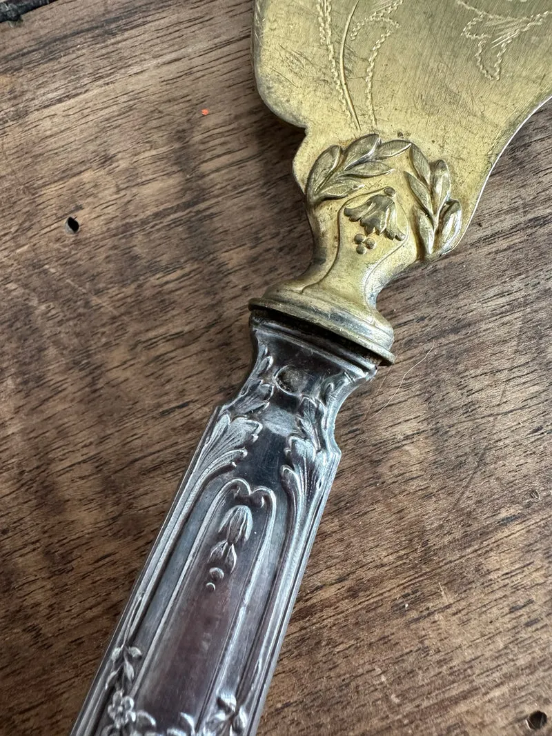 Couverts de service pelle et cuillère en argent et vermeille