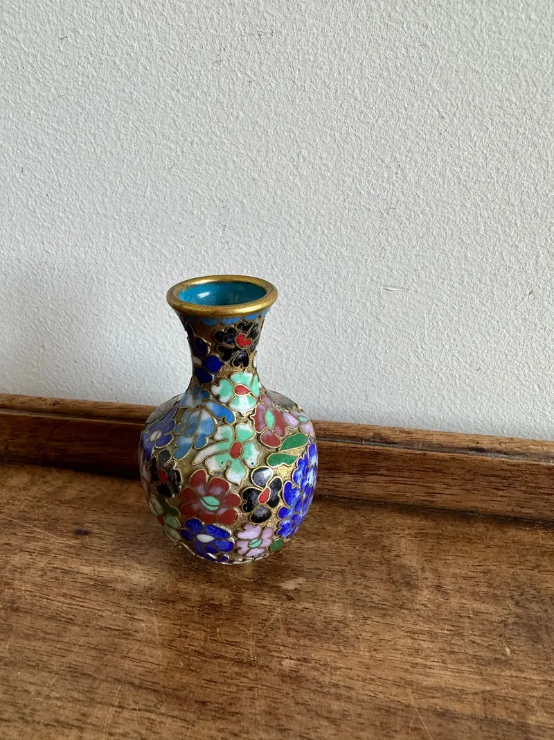 Vase en bronze cloisonné