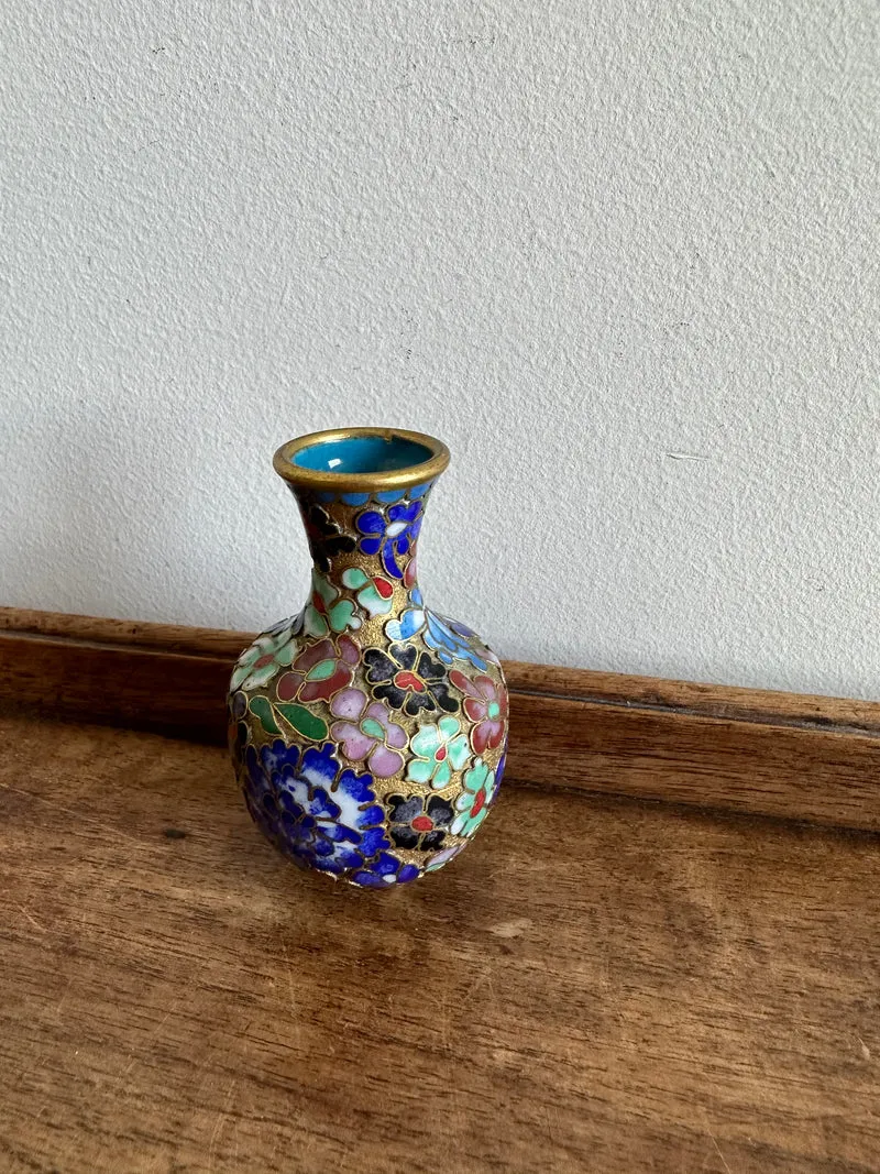 Vase en bronze cloisonné