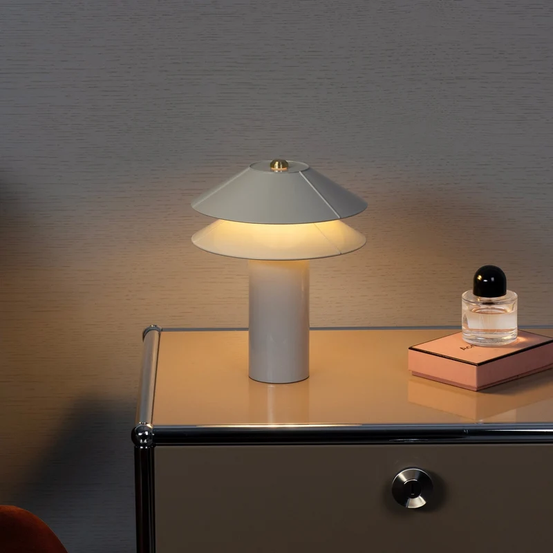 Minale 2Shades Portable Lamp
