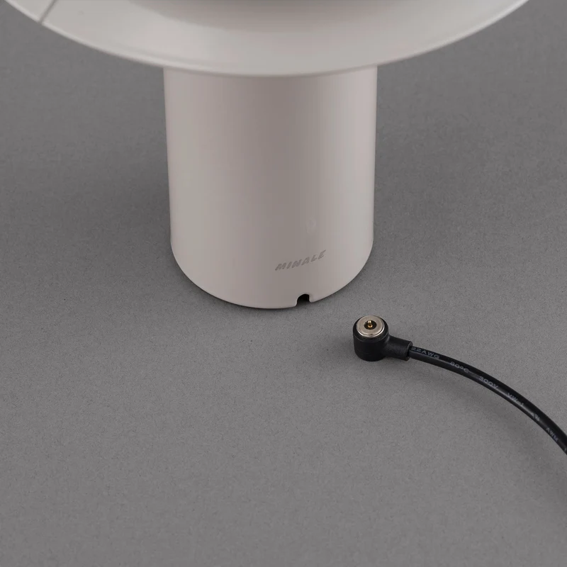 Minale 2Shades Portable Lamp