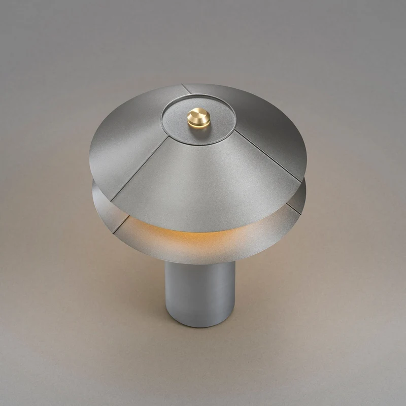 Minale 2Shades Portable Lamp