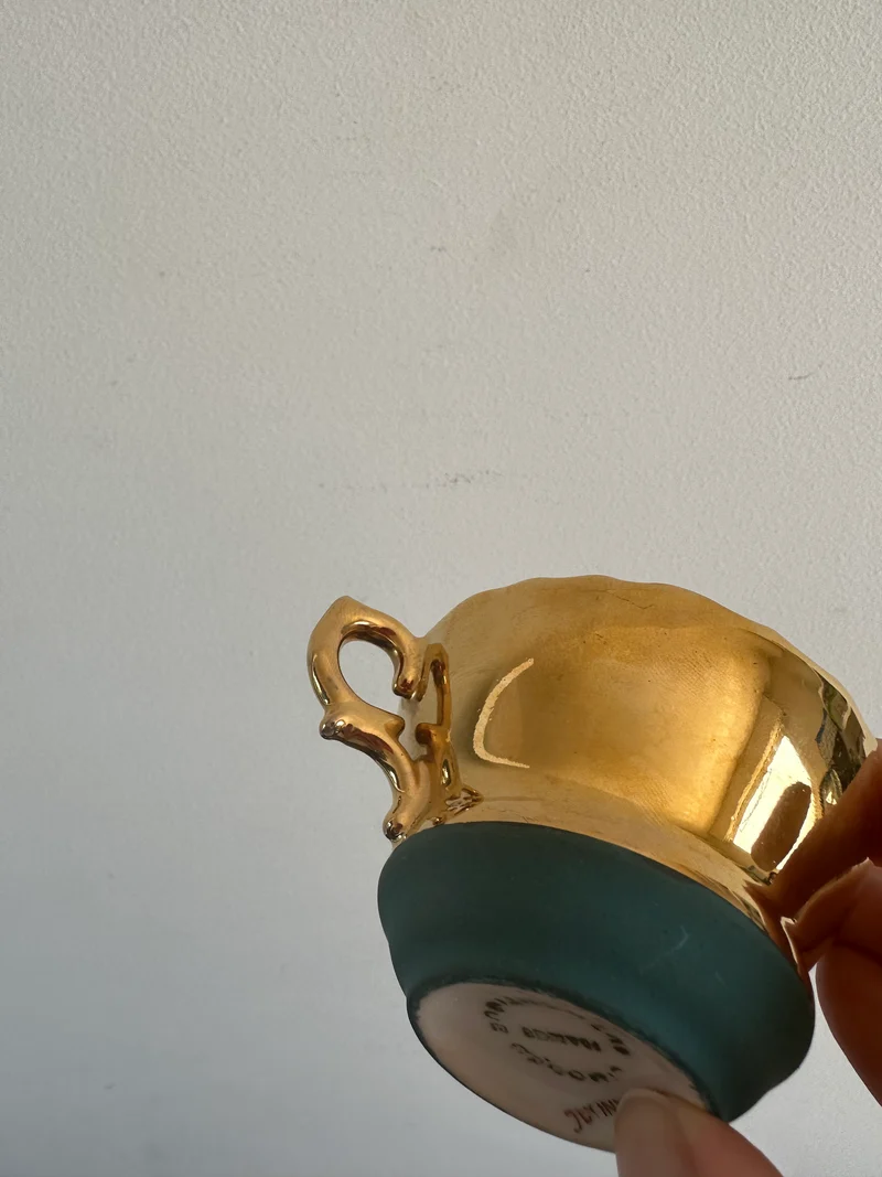Tasses à café en porcelaine de Limoges par Danijac Paris