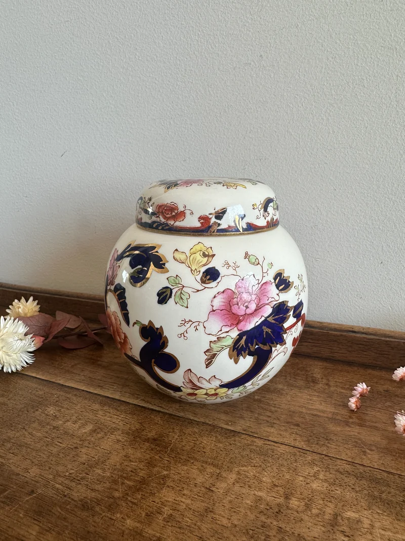 Pot en porcelaine peinte avec couvercle Made in England