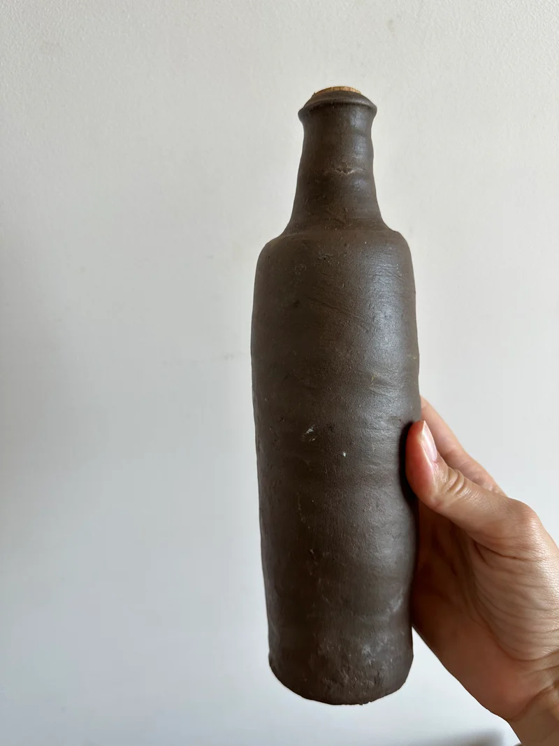 Bouteilles en grès des années 30