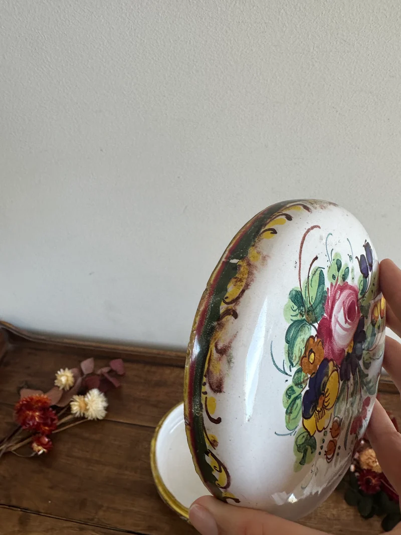 Bonbonnière en porcelaine peinte à la main made in Italy