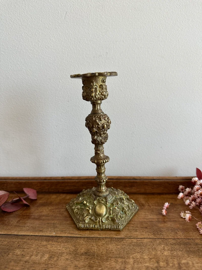 Bougeoir baroque en bronze doré