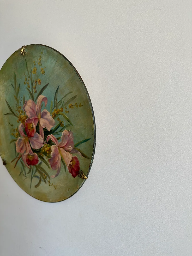 Assiettes décoratives signées 1913