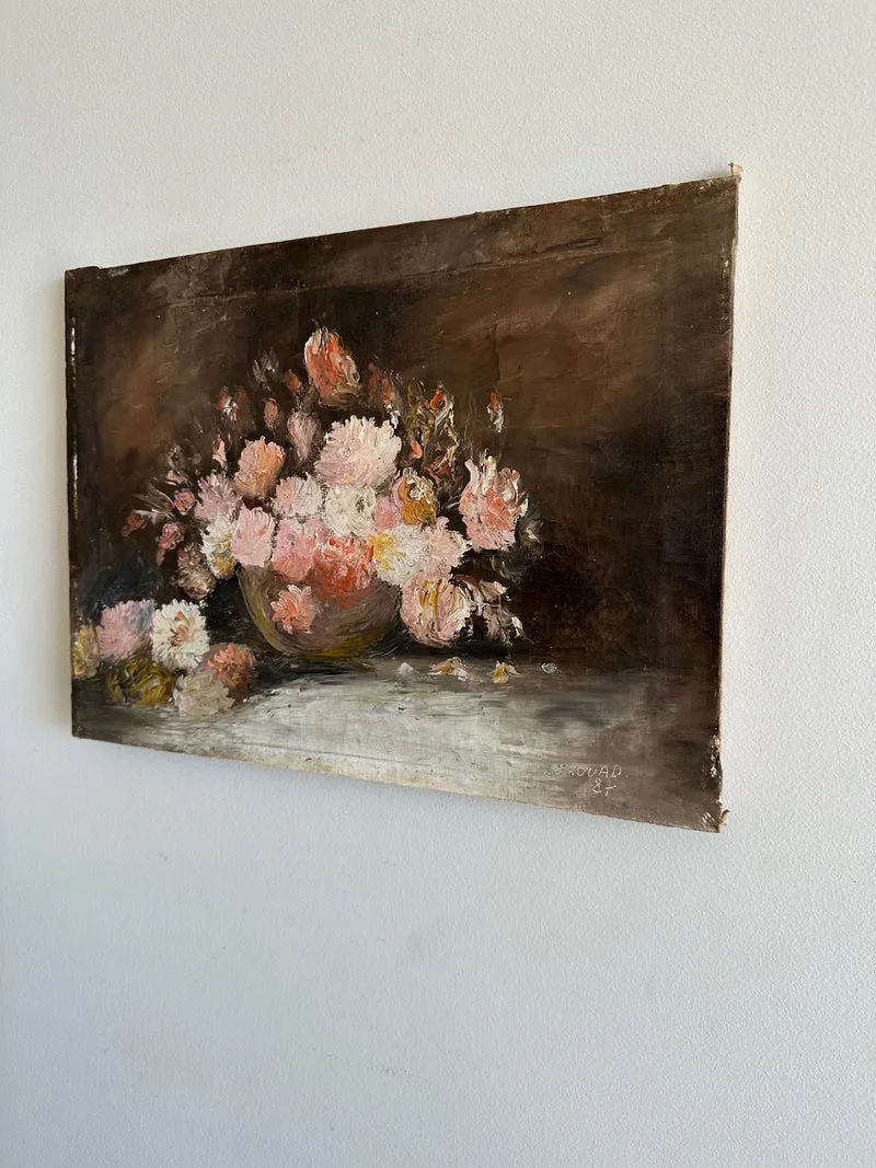 Peinture à l'huile sur toile signée, fond sombre fleurs roses
