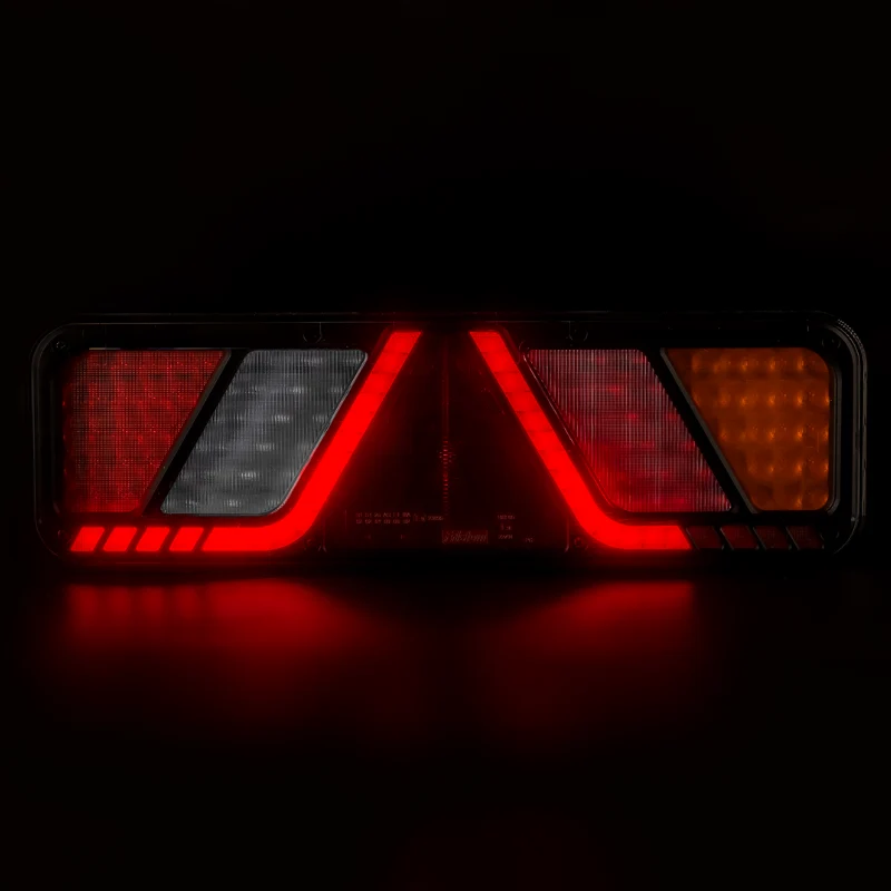 Feu de remorque à LED Fristom 24 V de grande taille / 6 x fonctions