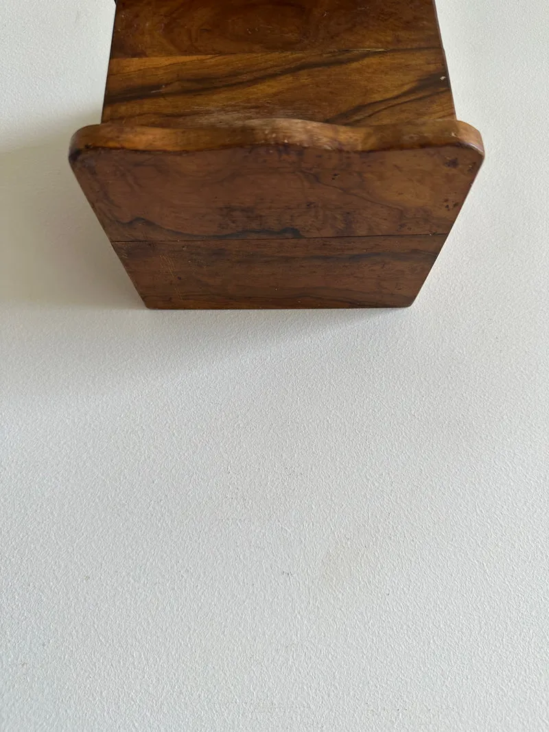 Boite à sel en bois d'olivier