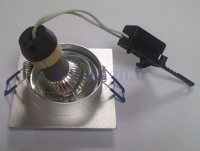 Spot encastrable orientable alu brossé carré