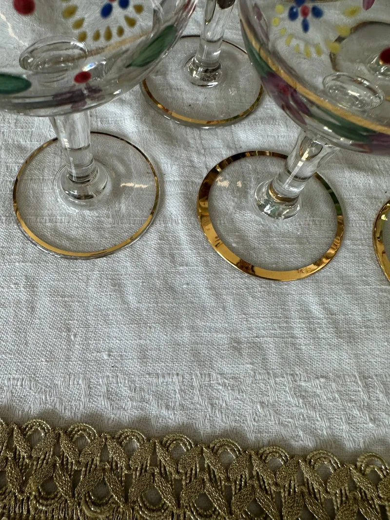 Verres à vin et à eau galon doré peints à la main