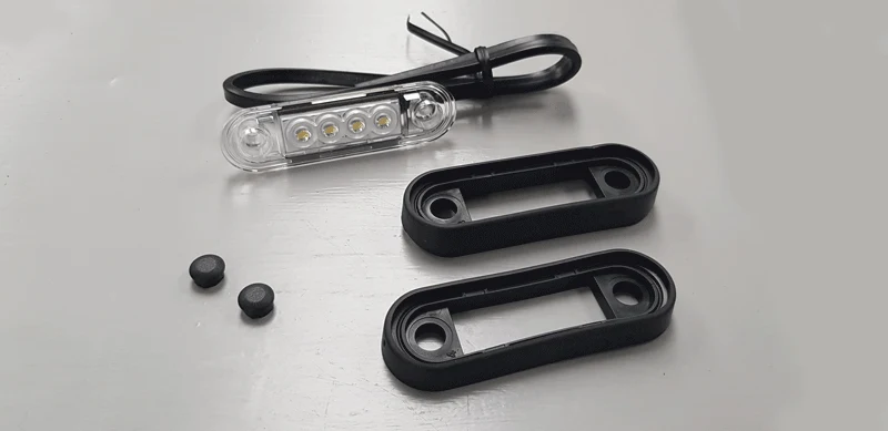 Feu de gabarit LED de qualité supérieure pour barres de camion et pare-buffle