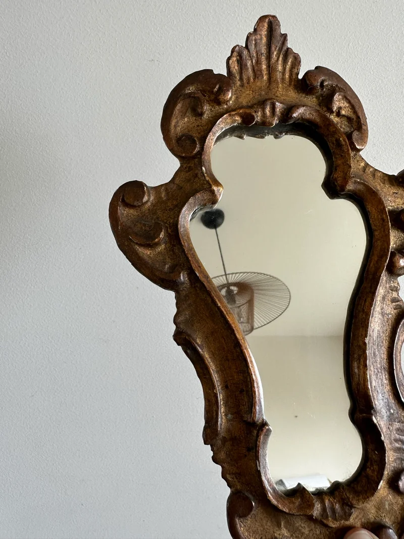 Miroir florentin en bois mordoré