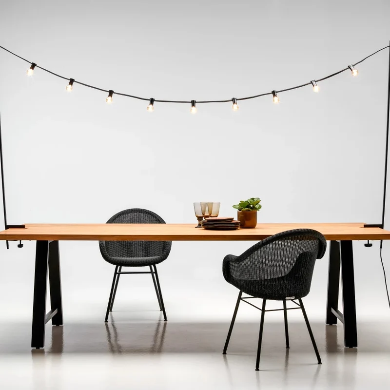 Vincent Sheppard Matteo Dining Table
