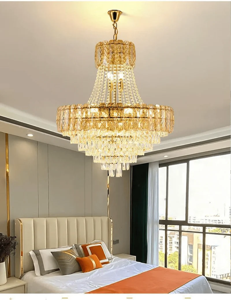 Grand Lustre Dore pour Salon