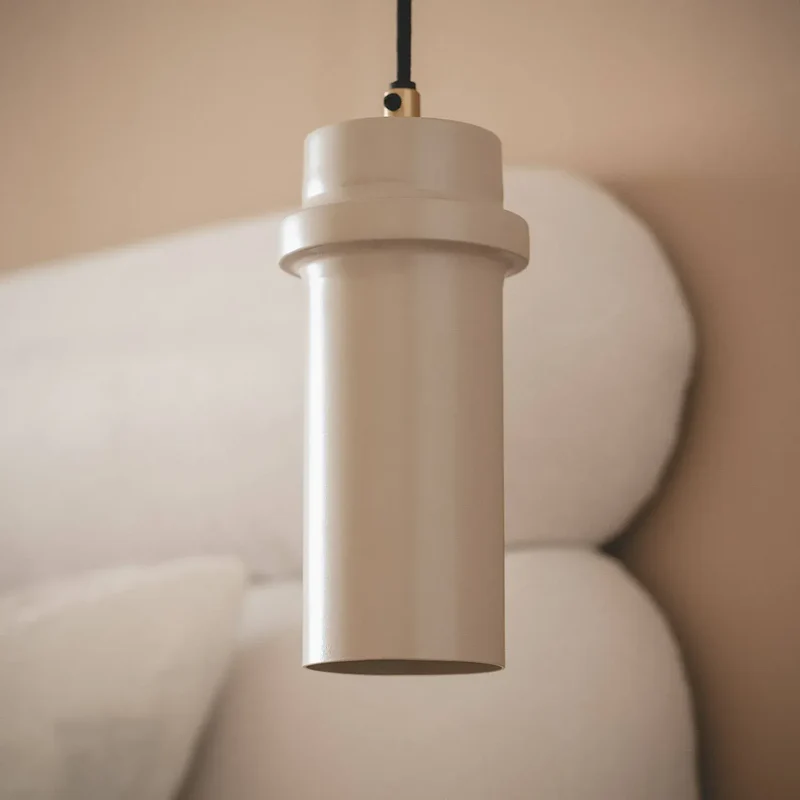 Suspension Coloris Beige et Taupe