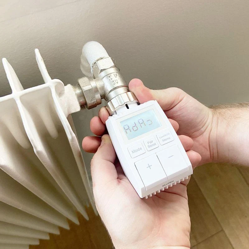 Tête Thermostatique Connectée ZigBee Universelle avec Ecran LCD (Lot de 4)