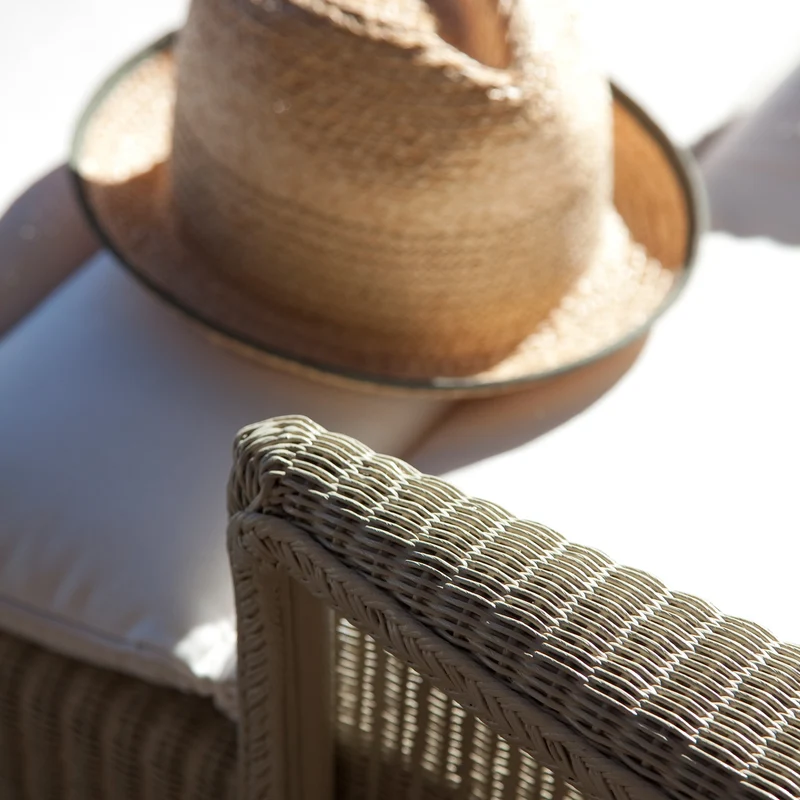 Vincent Sheppard Dovile Sunlounger with Arms