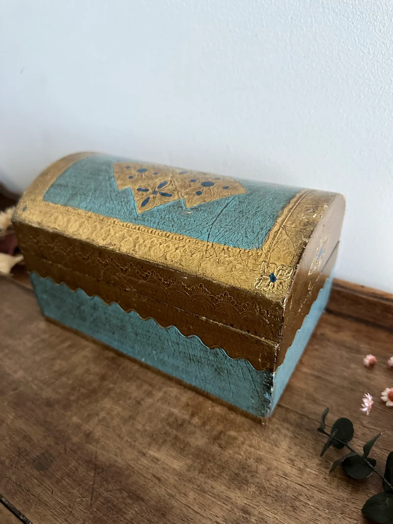 Coffre florentin tons bleu et or