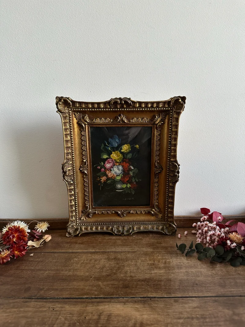 Peinture sur cuivre signée bouquet de fleurs bleues et jaunes