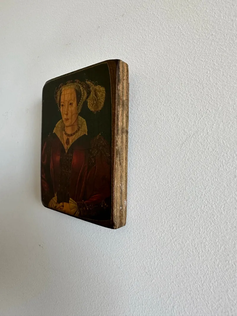 Icône pressée sur bois représentation des épouses d'Henry VIII