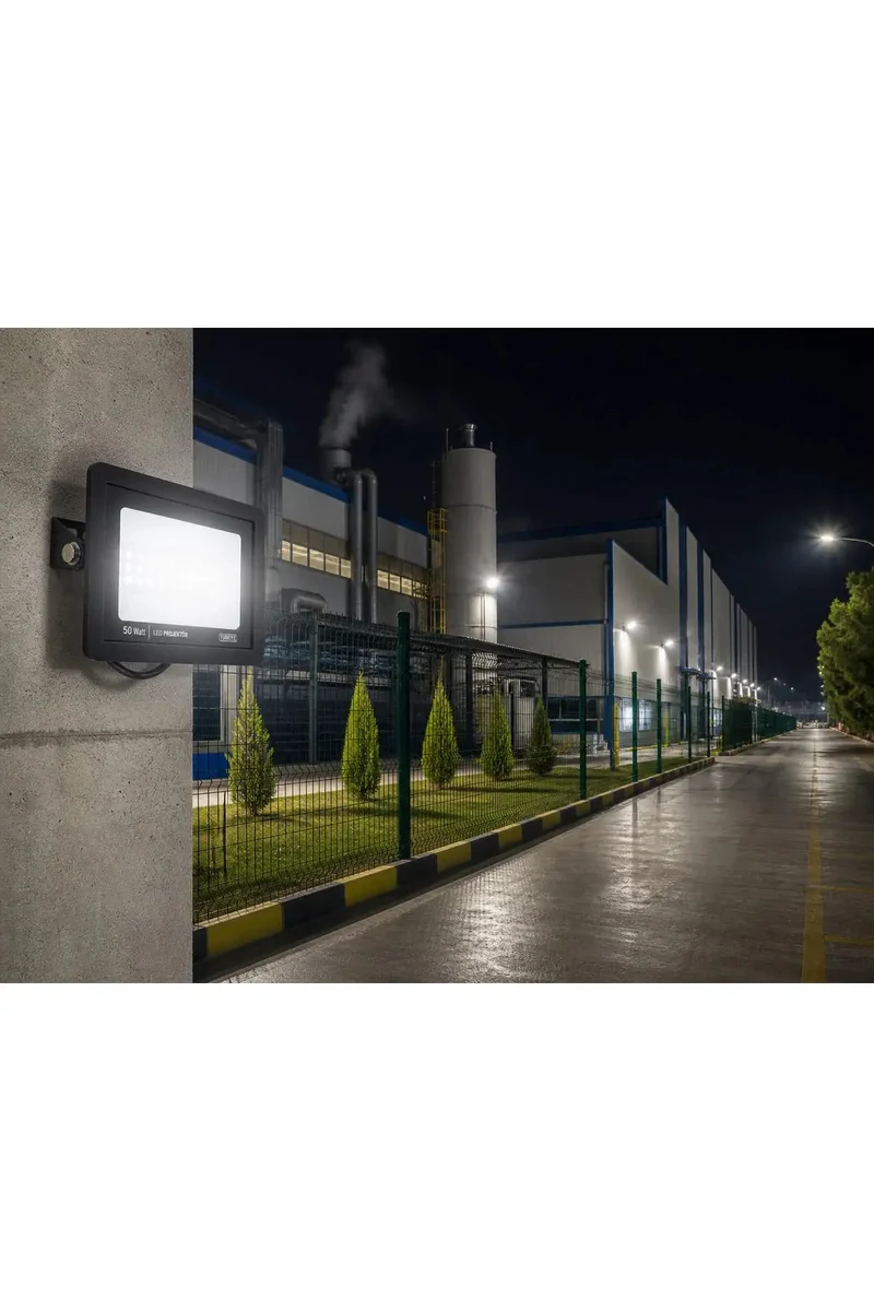 Heavy Duty 50W Led Floodlight Knockout Brightness Ip65 Water Resistant Outdoor Lighting High Lumen Energy Saving Workhorse For Construction Sites Gardens And Parking Lots