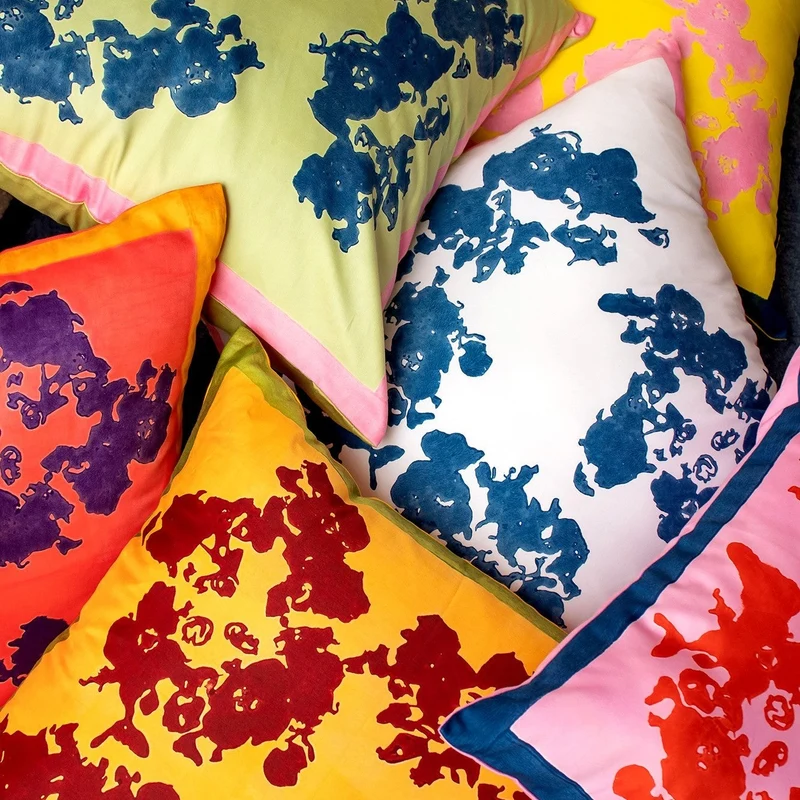 Stories of Italy Gold & Burgundy Cushion