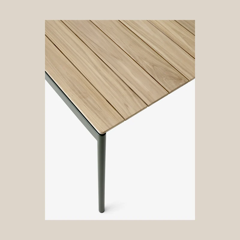 &Tradition Ville Outdoor Dining Table AV25
