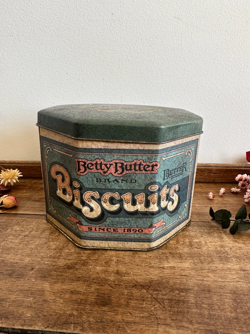 Boite à biscuits en métal Betty butter