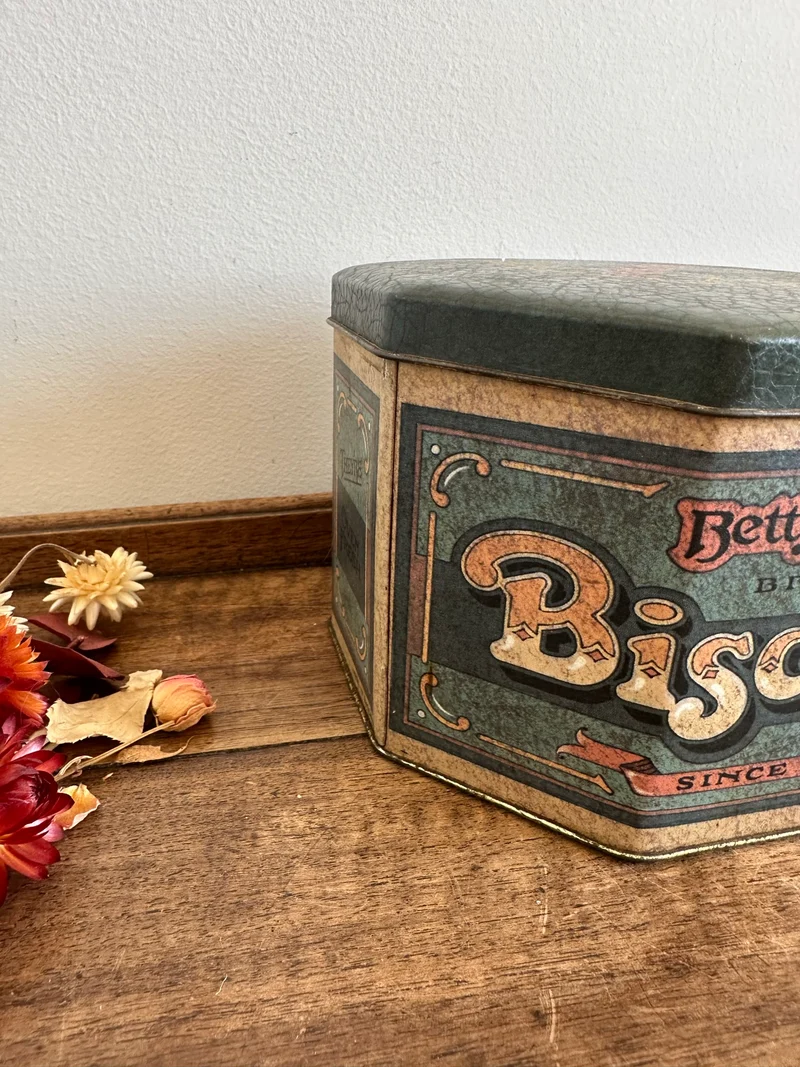 Boite à biscuits en métal Betty butter