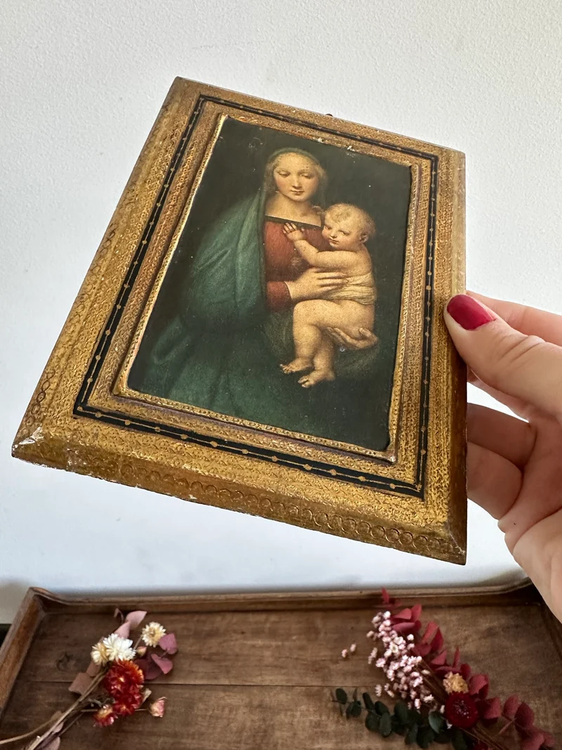 Icône religieuse de la vierge et l'enfant encadrement doré
