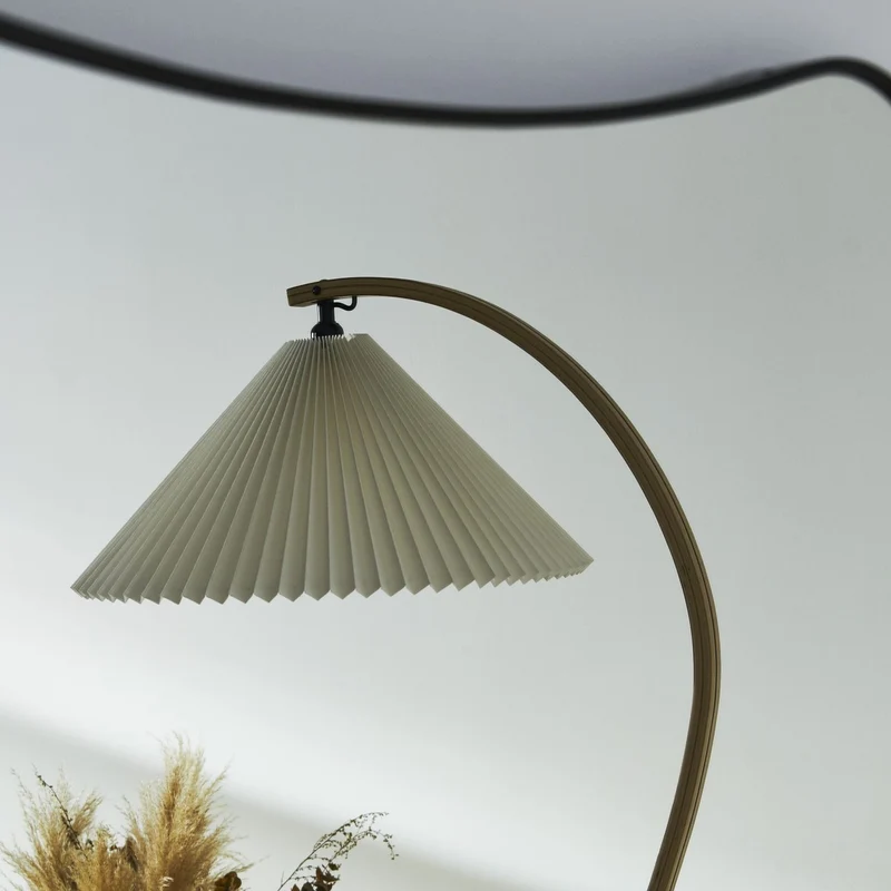 Gubi Timberline Floor Lamp