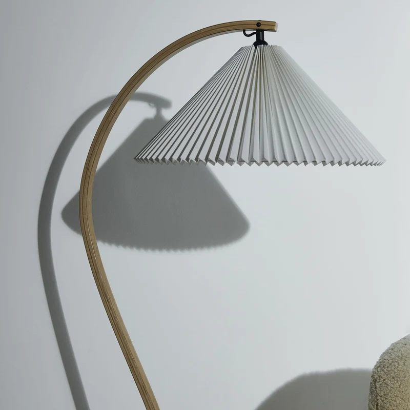 Gubi Timberline Floor Lamp