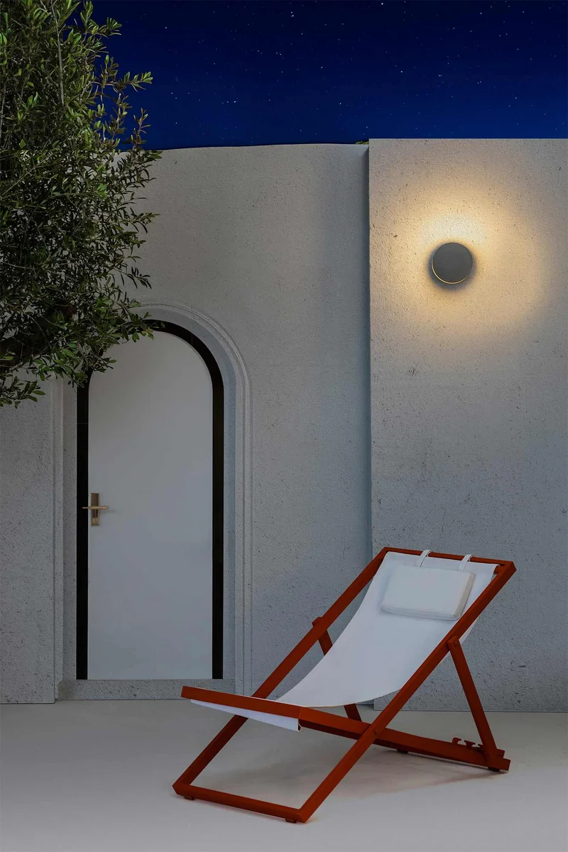 Applique extérieure lumineuse en béton BLOCK