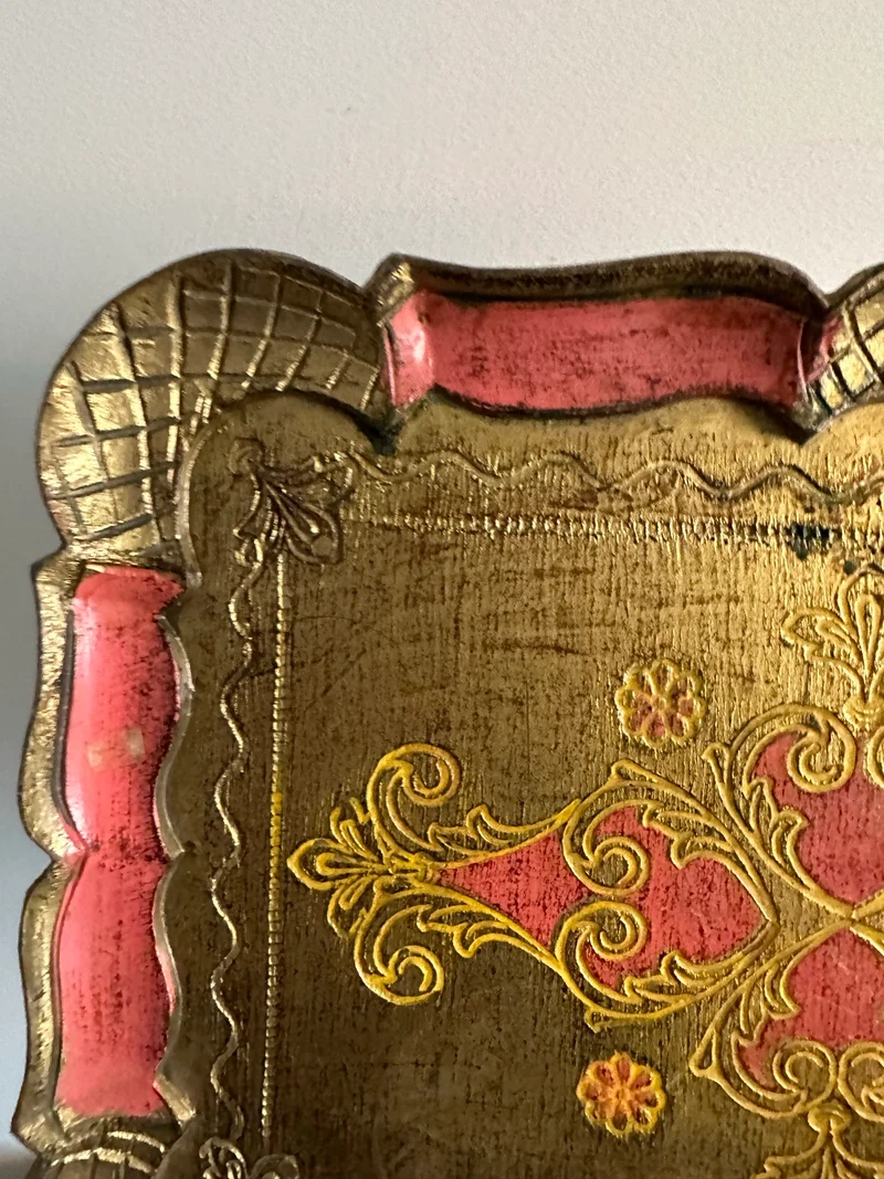 Plateaux florentins en résine taille S