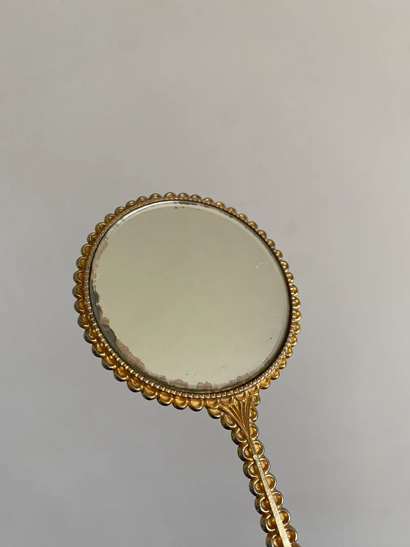 Miroirs à main miniatures en porcelaine
