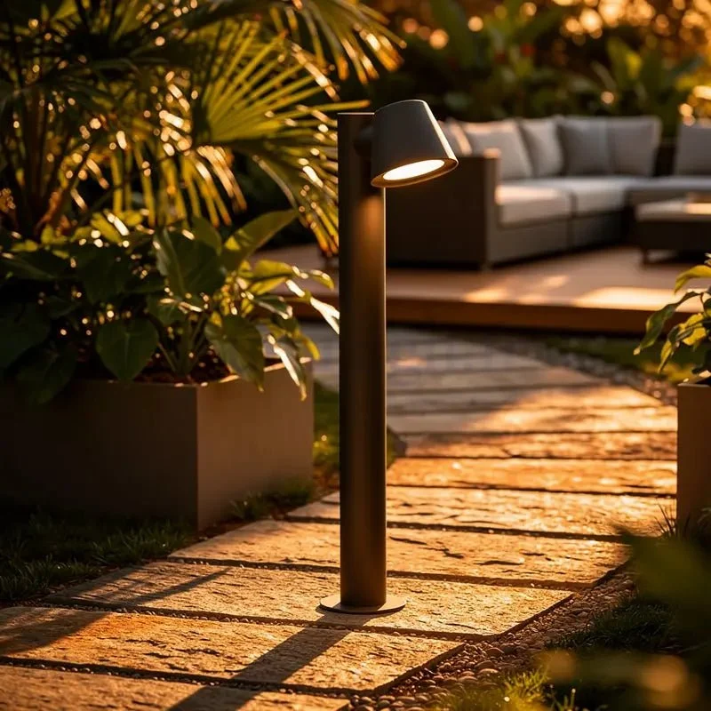 Borne extérieure Gina Faro Barcelona - Éclairage jardin IP44