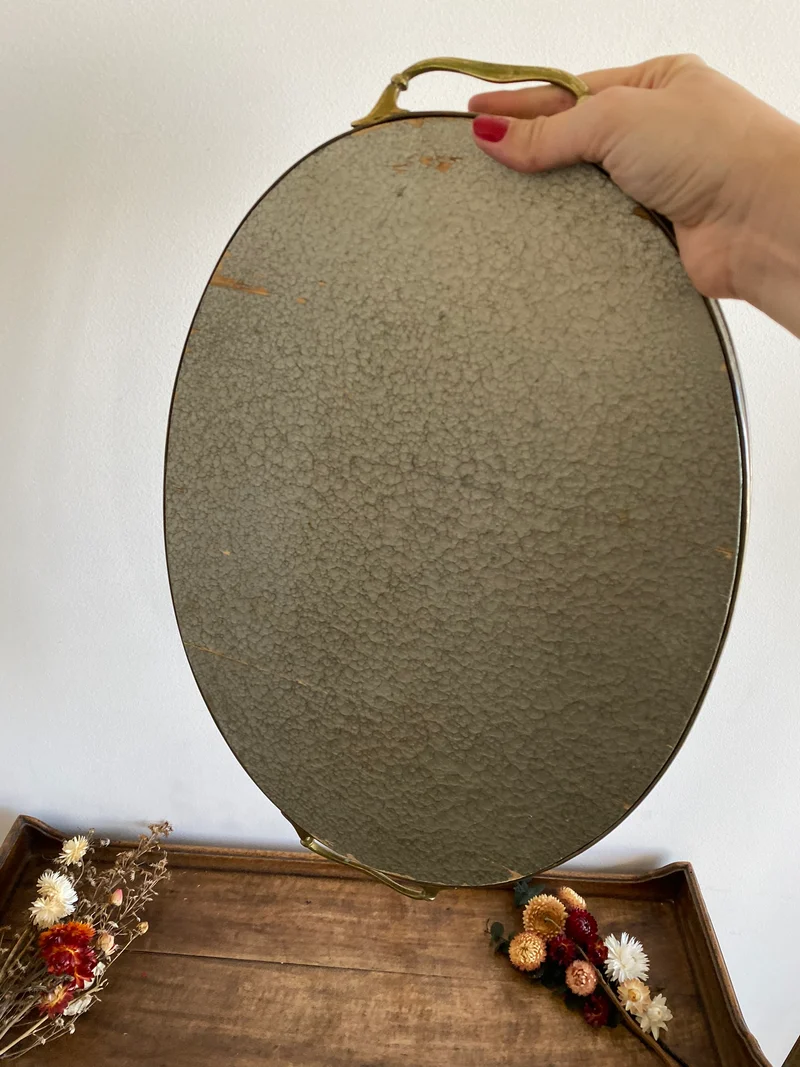 Plateau de service miroir ovale en laiton années 1920