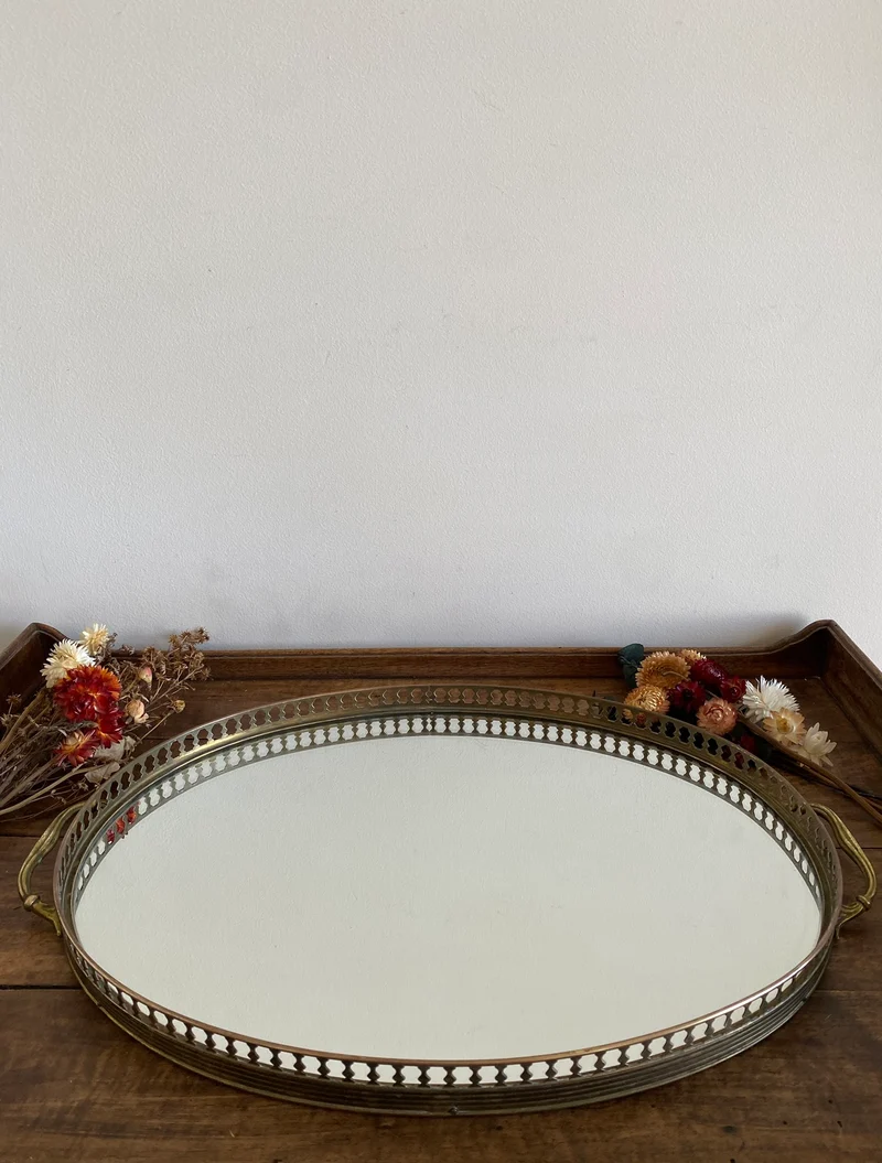 Plateau de service miroir ovale en laiton années 1920
