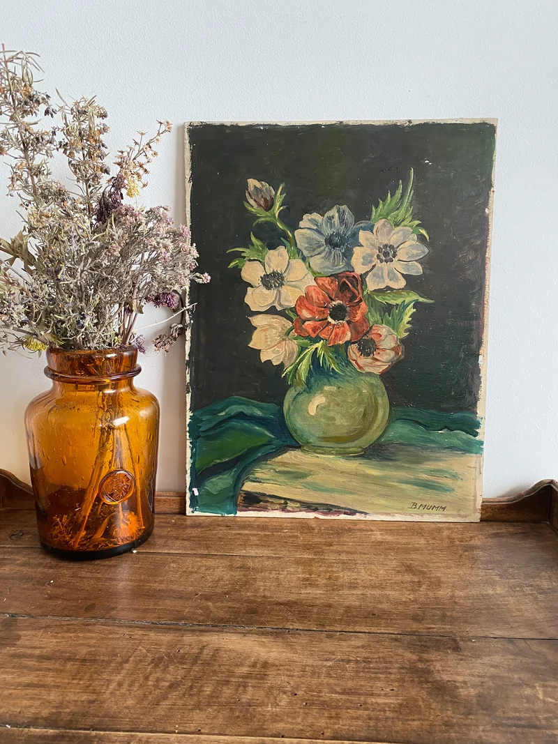 Peinture sur planche représentant un bouquet de fleurs dans son vase
