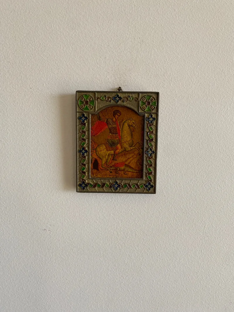 Médaillon en laiton décoré icone religieuses