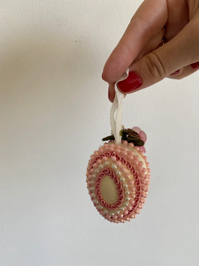 Oeufs décoratifs à accrocher