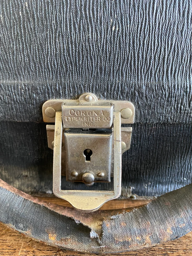 Machine à écrire Corona #3